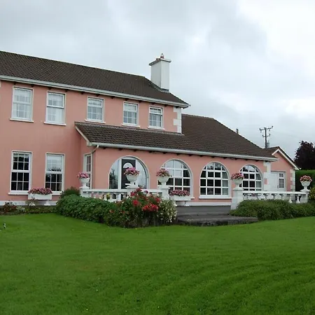 לינה וארוחת בוקר Ballingowan House