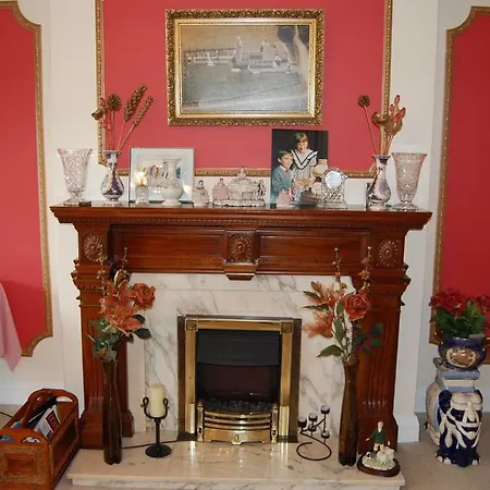 فندق مبيت وإفطار Ballingowan House