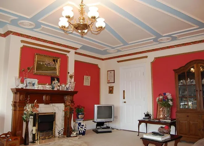 Ballingowan House 3*