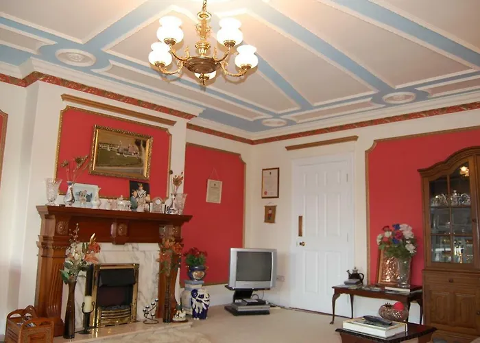 Bed & Breakfast Ballingowan House Newcastle West